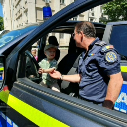 Polițiștii au organizat evenimente speciale pentru copii în județul Galați