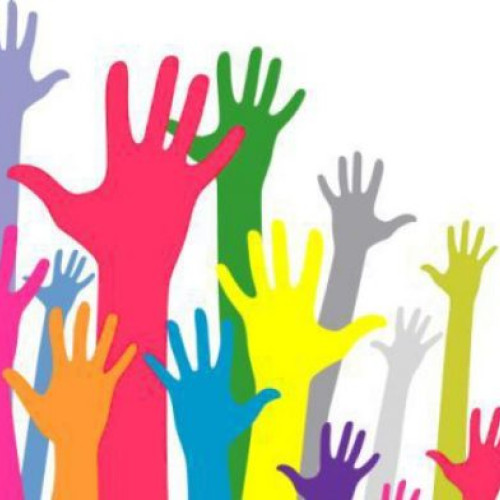 Tinerii absolvenți din Vrancea pot beneficia de indemnizații de șomaj, anunță vrancea24.ro. Potrivit informațiilor, persoanele cu vârsta de cel puțin 16 ani, care au absolvit o instituție de învățământ și se află în căutarea unui loc de muncă, pot solicita această indemnizație în maximum 60 de zile de la absolvire. Se menționează că plata se face după o perioadă de 60 de zile de la data absolvirii și acoperă o perioadă de șase luni.