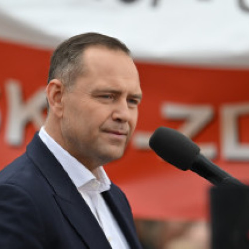 Egiptul a lansat oficial un nou proiect imobiliar în deșert, potrivit AFP, preluat de dig24.ro, informează despre crearea orașului exclusivist Jirian, construit de-a lungul unui canal artificial derivat din fluviul Nil, lângă Cairo.