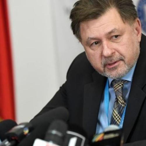 Lipsa serului fiziologic nu este un fenomen general, ci rezultatul unor probleme în procesul de achiziție, conform reprezentanților Agenției Naționale a Medicamentului și a Dispozitivelor Medicale din România (ANMDMR), citează newsbv.ro. Aceștia explică faptul că au fost raportate situații în care unele spitale au rămas fără ser fiziologic, însă motivul nu ține de disponibilitatea produsului în piață, ci de procedurile de achiziție. Reprezentanții spun că în piață există suficiente stocuri de soluții perfuzabile, aproximativ 2 milioane de flacoane de 500 ml și câte 2,5 milioane de flacoane de 100 și 250 ml.