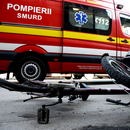 Bărbat de 69 de ani din Botoșani, rănit după căzătura de pe bicicletă