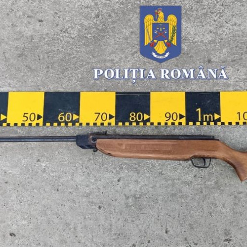 descoperire a unei arme ilegale la domiciliul unui bărbat din comuna Scorțești
