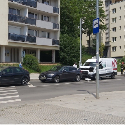 Accident rutier între trei mașini în Cluj