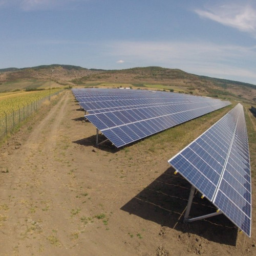 Un parc fotovoltaic va fi construit în comuna Erbiceni de o firmă turcească