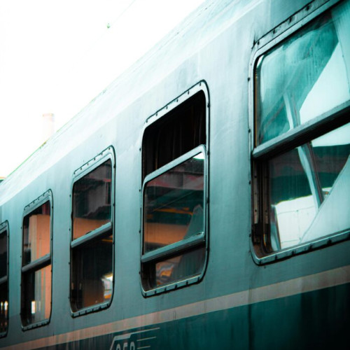 CFR Călători introduce patru noi trenuri pe traseul București - Constanța și retur