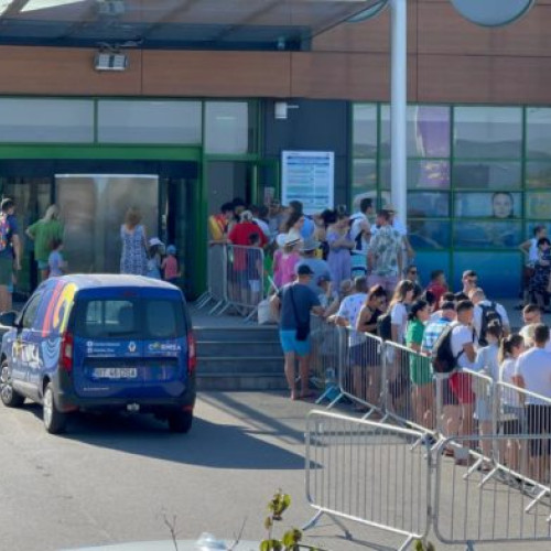 Piscina exterioară de la Parcul de Agrement Cornisa din Botoșani va fi deschisă din nou, începând cu data de 7 iunie, anunță sursa monitorulbt.ro. Reprezentanții parcului menționează că programul va fi extins pentru a oferi cât mai mult timp de relaxare și distracție, fiind disponibil de luni până vineri, între 10:00 și 21:00, iar în weekend, de la 09:00 până la ora 21:00.