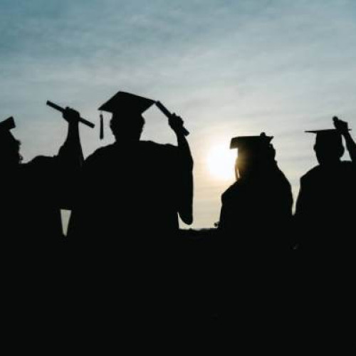 Romania, pe ultimul loc în UE în privința nivelului de educație al tinerilor