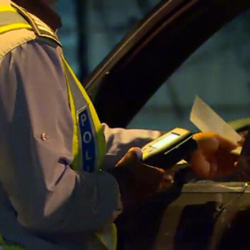 Femeie din Galați, dosar penal după tentativa de mituire a polițiștilor