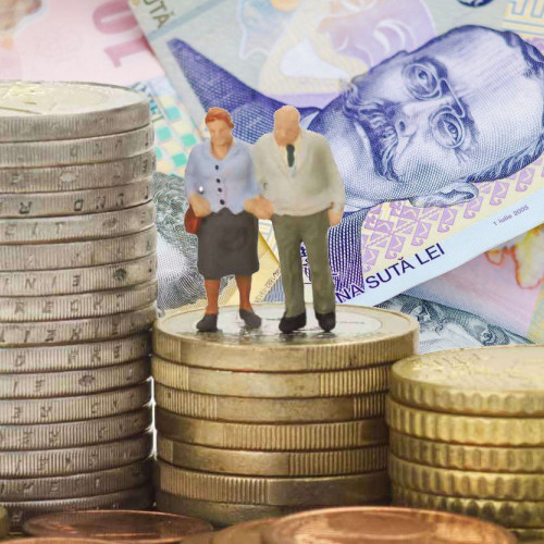 Pilonul 2 de pensii private obligatorii a înregistrat un câștig net de peste 51 miliarde de lei în primii 17 ani de funcționare, potrivit informațiilor apărute pe portalul www.pilonul2.ro și citate de APAPR. În acest interval, valoarea medie a unui cont personal a ajuns la 20.000 de lei, dubla față de acum patru ani și jumătate.