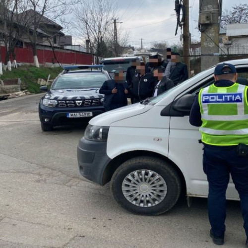 Peste 100 de polițiști și jandarmi acționează pentru menținerea ordinii în localitățile Vrancea