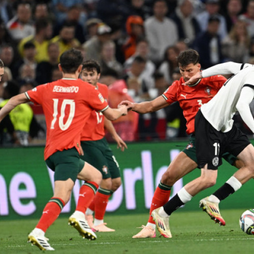 Reprezentativa Portugaliei s-a calificat în finala Ligii Națiunilor după o victorie dramatică în semifinale, notează ziaruldeiasi.ro. Partida s-a disputat miercuri seara la Munchen, unde Portugalia a reușit să revină de la 0-1 pentru a obține victoria cu scorul de 2-1 împotriva Germaniei.