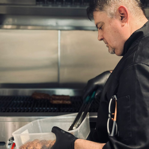 Cristian Ambrosie, de la fotbal la antreprenoriat în Londra