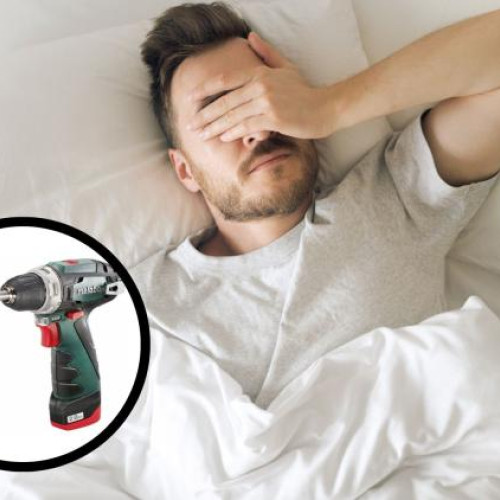 Un clujean a devenit viral după ce a declarat că nu înțelege de ce vecinii lui sunt supărați din cauza zgomotului făcut de bormasă într-o dimineață de duminică. El a întrebat insistent: „Vreau să știu și eu care este problema în a folosi bormașina duminica la ora 9? Nu toți oamenii sunt creștin-ortodocși și unele lucrări pot fi făcute doar atunci, cum ar fi montarea unui aer condiționat.” Potrivit stiridecluj.ro, acesta a spus că atâta timp cât nu este ora de liniște, nu vede de ce unii vecini reacționează exagerat.