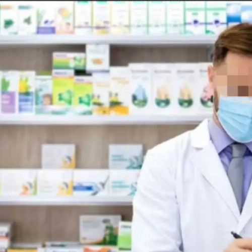 Farmaciști clujeni: "După 13 ani de muncă în farmacie, suntem plătiți ca o femeie de serviciu"