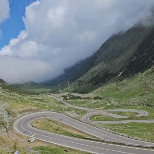 Circulația pe Transfăgărășan se redeschide începând de vineri