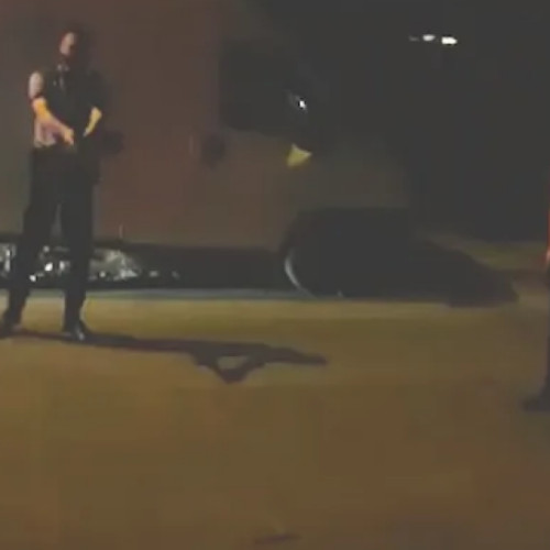 Scandal în comuna Feleacu, sat Valcele, după ce un bărbat a amenințat polițiști cu un cuțit