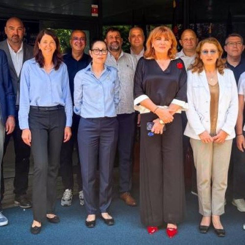 Cea de-a doua înfruntare a conducerii baschetului românesc, cu privire la mandatul 2025-2029, s-a desfășurat în Arena de baschet din București, unde au fost prezenți 151 de delegați ai structurilor sportive cu drept de vot. Potrivit damboviteanul.com, după ce s-a constatat că s-a îndeplinit cvorumul, a fost început procesul electoral.