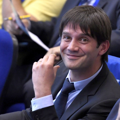 Cristian Chivu semnează cu Inter Milano și va conduce echipa la Cupa Mondială a Cluburilor