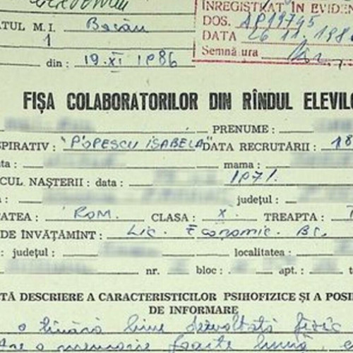 Numeroși minori au fost implicați în activități de colaborare cu Securitatea în perioada comunistă, conform datelor prezentate de Consiliul Național pentru Studierea Arhivelor Securității. Potrivit site-ului viata-libera.ro, peste 6.000 de minori au fost recrutați între 1980 și 1989 pentru diferite misiuni secrete. Oficiul precizează că aceste cifre provin din bazele de date electronice, însă informațiile disponibile nu sunt întotdeauna exacte, deoarece unele evidente sunt fragmentate și incomplete.