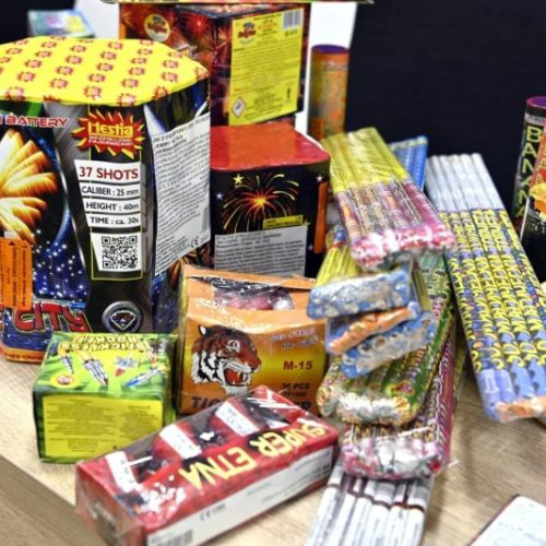 Noul regulament privind materialele pirotehnice, adoptat de Nicușor Dan