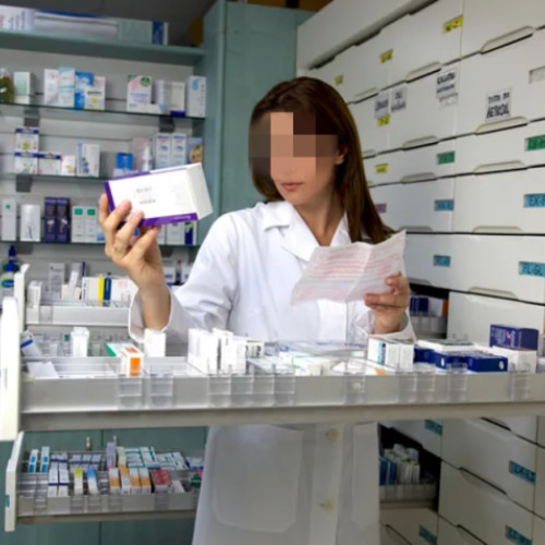 Criza din sistemul farmaceutic din România: farmaciste și farmacisti din diferite zone reclamă condiții de muncă dificile și practici neloiale