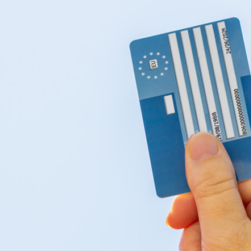 Ce este cardul european de asigurări sociale de sănătate și cum te poți asigura că beneficiezi de acest drept