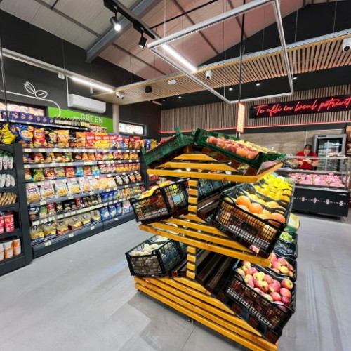 Reteaua Paco Supermarkets din Vrancea, classată pe locul 22 în topul celor mai mari retaileri din România, a înregistrat o cifră de afaceri de peste 226 de milioane de lei în 2024, conform revistei specializate Piata, citată de vrancea24.ro. Potrivit sursei, afacerile companiei au crescut cu 7,9% față de anul anterior.