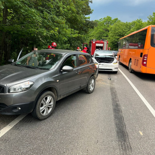 accident rutier în comuna vamatori-Neamț după o coliziune între două autoturisme