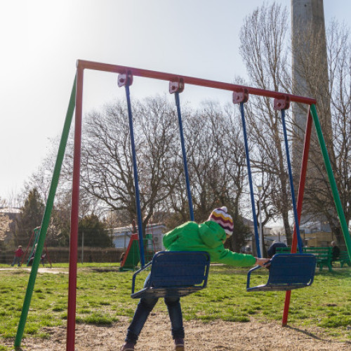 Incendiu într-un parc de joacă din Iași provocat de copii