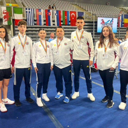 Sase sportivi de la CS Târgoviște, pregătiți de Ionuț Munteanu, participă la Campionatul Mondial de Karate Shito-Ryu din Croația