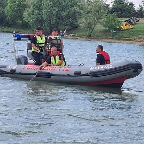 Doi tineri, posibil în pericol de înec, salvați de echipajele de intervenție în Satu Mare