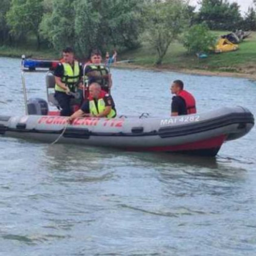Patru persoane gasite decedate dupa ce s-au inecat in lacul Iojib
