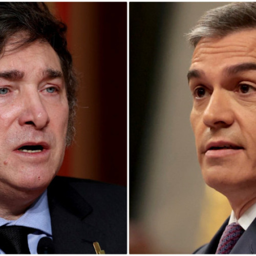 Presedintele Argentinei, Javier Milei, a avut un nou incident verbal cu liderul spaniol Pedro Sanchez la un eveniment la Madrid, informeaza Reuters. La Forumul Economic de la Madrid, desfasurat duminica seara, Milei a cerut ca „banditul local sa fie batut mar”, referindu-se la Sanchez, fara a-l numi direct. Biroul lui Sanchez nu a comentat incidentul, potrivit sursei.