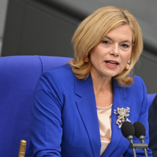 Klockner respinge amenințările din partea ruso-americanilor privind situația din Ucraina