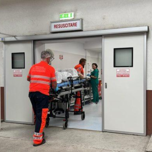 accident grav la abatorul din Rachiti, Botoșani, după ce un muncitor a fost atacat de un taur