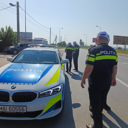 Șofer din Botoșani urmărit de poliție după refuzul de a opri și conducere sub influența alcoolului