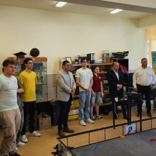 echipa de robotica cybersecurity a Liceului Teoretic Ioan Slavici primește sprijin financiar pentru competiția europeană
