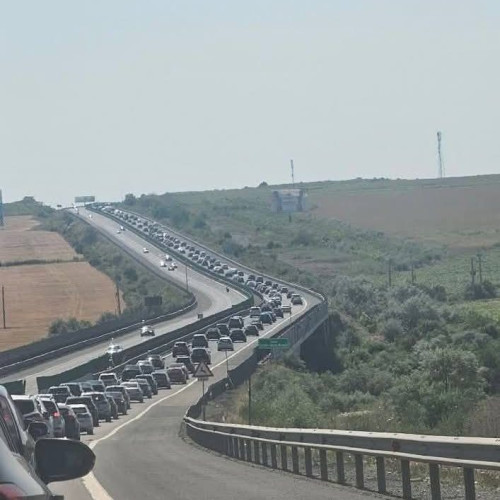 Trafic aglomerat pe drumurile principale din țară după Rusalii