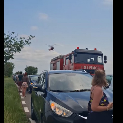 accident grav pe DN 24 D, la Vârlezi