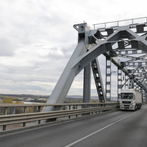 Închiderea totală a podului Prieteniei Giurgiu-Ruse pentru reparatii urgente