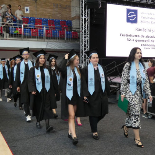 ceremonie de final de an la universitatea din oradea, plină de emoții și speranțe