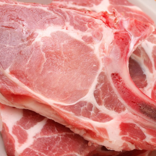 China prelungește ancheta privind importurile de carne de porc din Uniunea Europeană