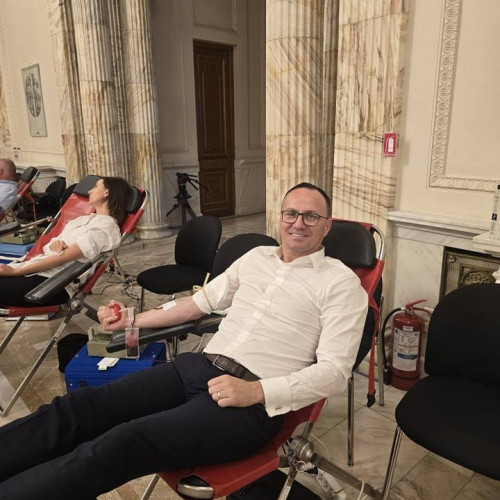 Campanie de donare de sânge la Parlamentul României