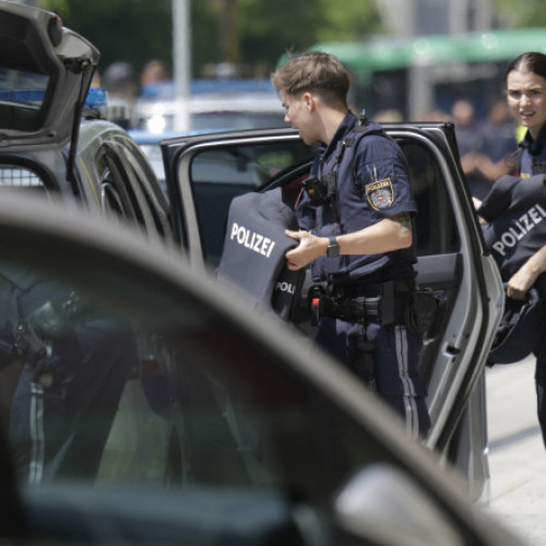 Atac armat într-o școală din Graz, Austria, soldat cu cel puțin 10 morți