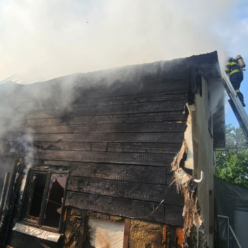 Incendiu într-o gospodărie din Almas din cauza unui motor electric