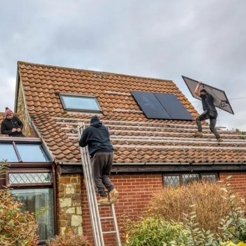 Program de eficiență energetică pentru gospodăriile vulnerabile din România