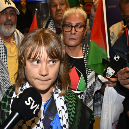 Greta Thunberg acuzată de tratament dur în Israel după încercarea de a ajunge în Gaza