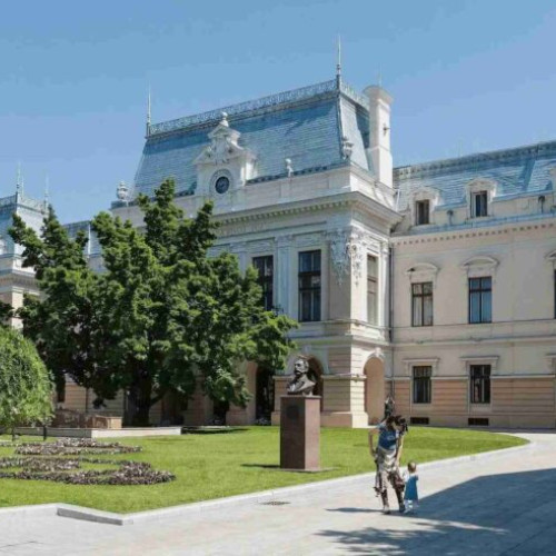 doar 17 la sută din cheltuielile de anul trecut ale administrației municipiului au fost alocate pentru proiecte de dezvoltare