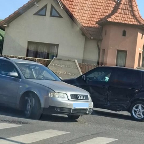 accident rutier în Cluj. două mașini implicate într-un incident la orele de vârf