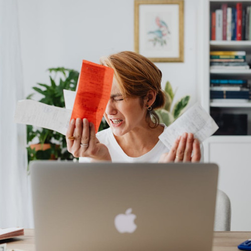 Imprumuturile rapide: o solutie temporara cu riscuri majore pentru comunitatile mici